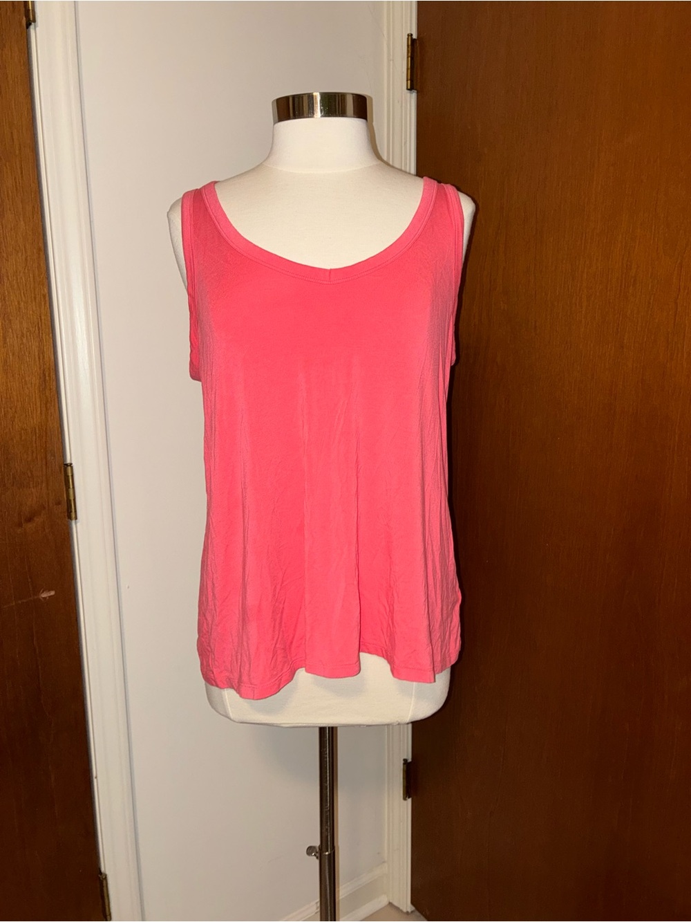 Old Navy Pink Scoop Neck Tank Top